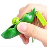 Schlüsselanhänger Squishy Erbsen