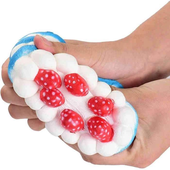 Squishy Kuchen Erdbeeren-1 Squishy Kuchen Erdbeeren