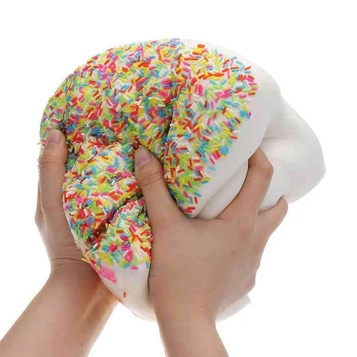 Squishy Riesen Stück Kuchen-1 Squishy Riesen Stück Kuchen